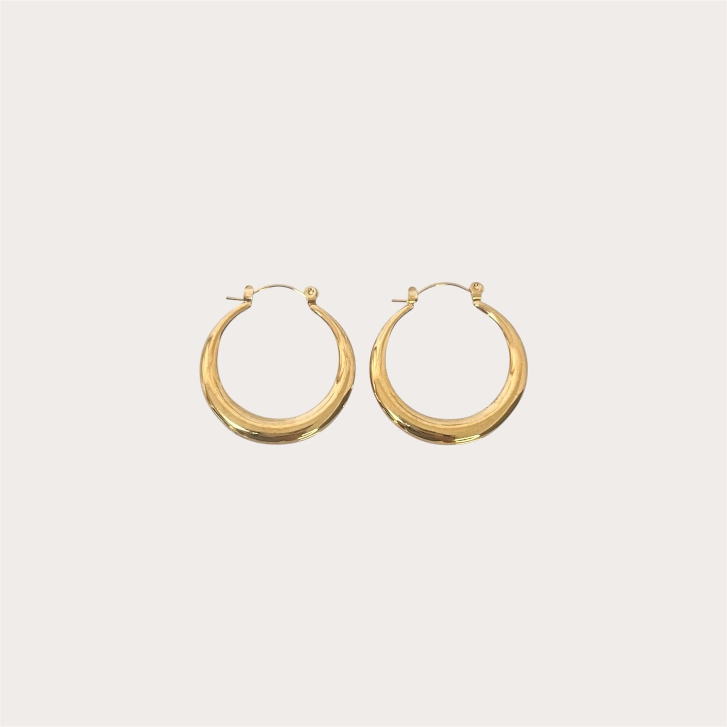 Adele hoop gold