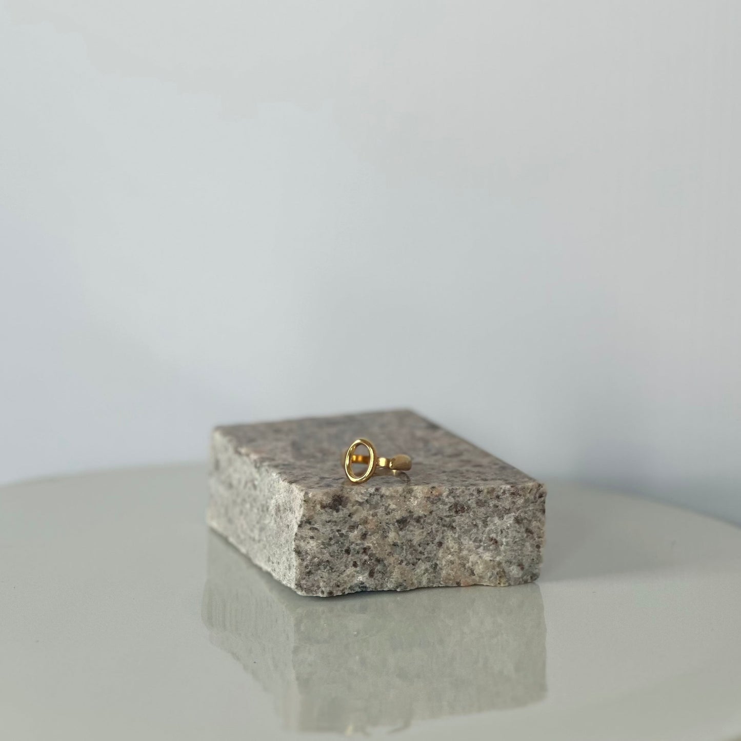Hollow Ring - Adjustable