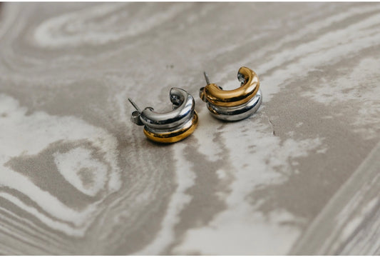 Aria mixed metal earring