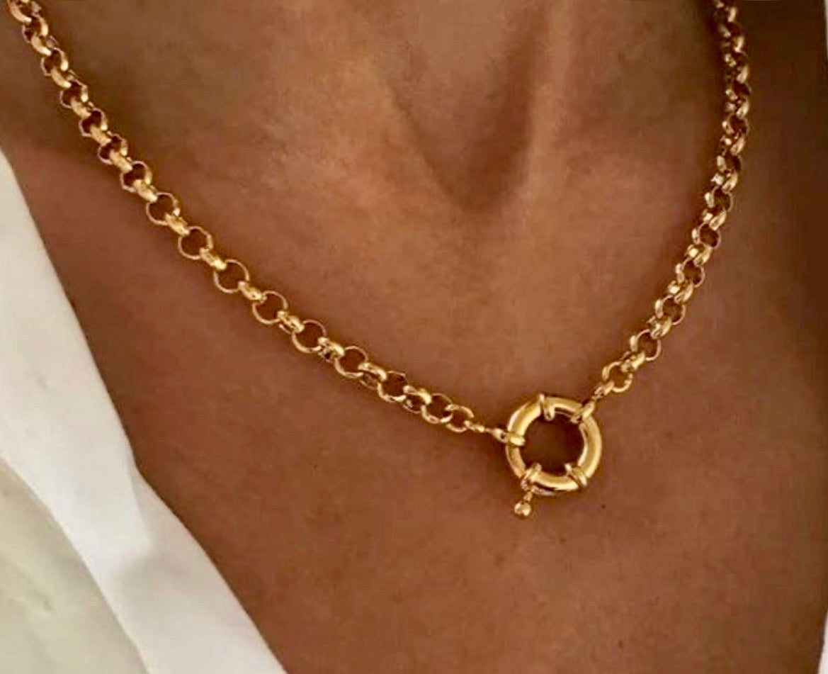 Shrimp clasp necklace