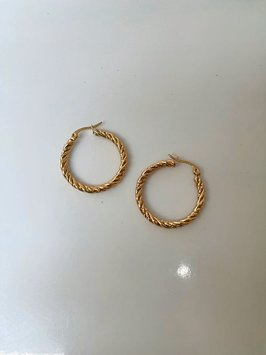 Twist rope earring