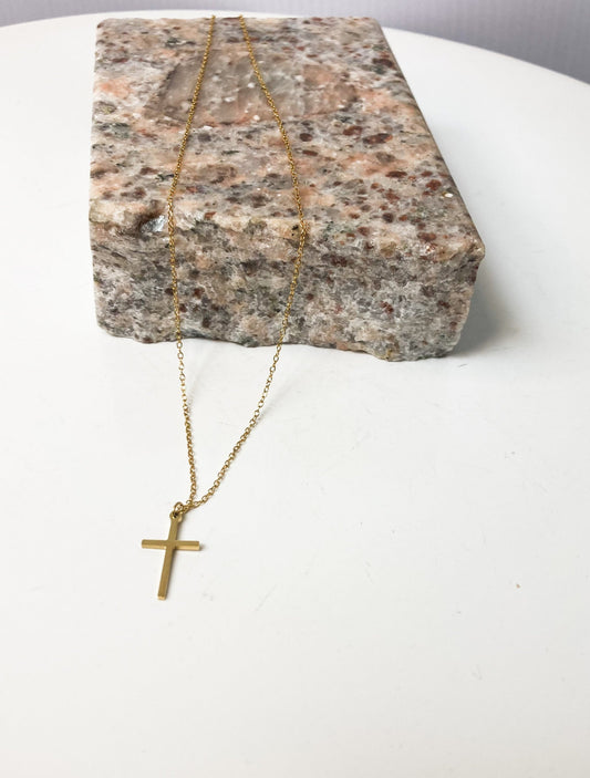 Dainty cross necklace